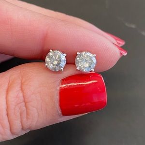 100% Natural 1 Carat Diamond Studs in 14K White Gold
